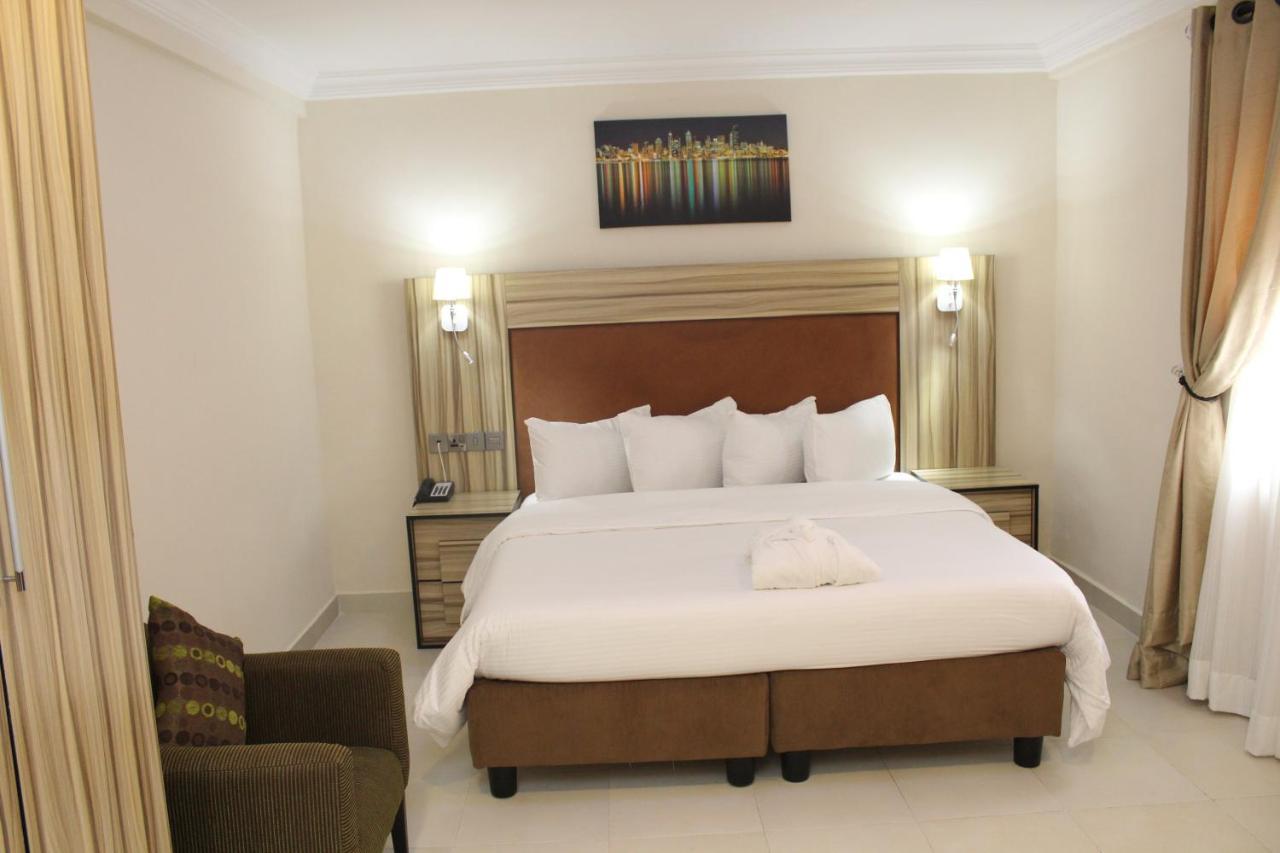 Class Suites Ikeja Eksteriør bilde