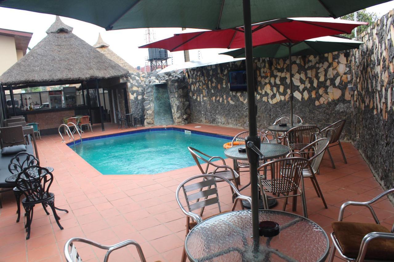 Class Suites Ikeja Eksteriør bilde