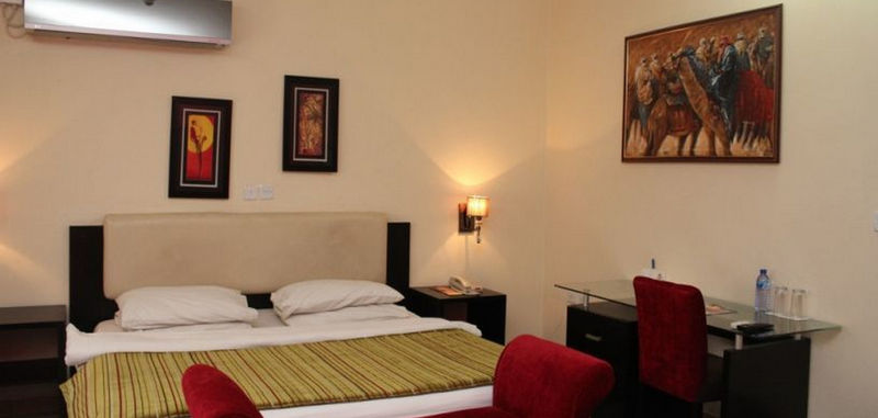 Class Suites Ikeja Eksteriør bilde
